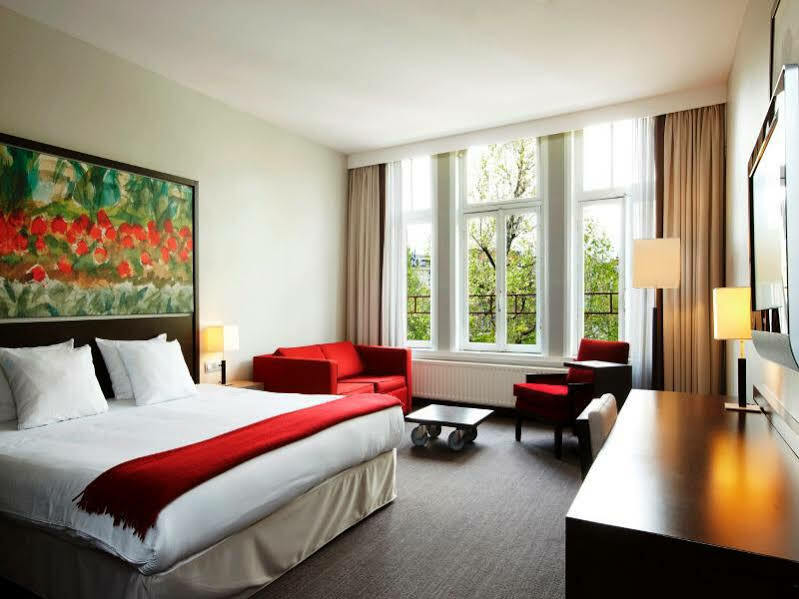 Nh Schiller Hotel