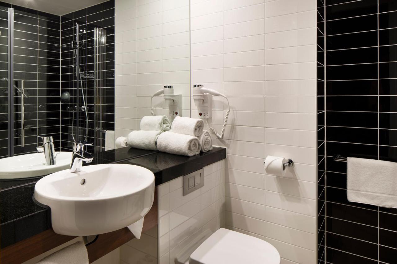 Express - Sloterdijk Station By Ihg Hotel 3*