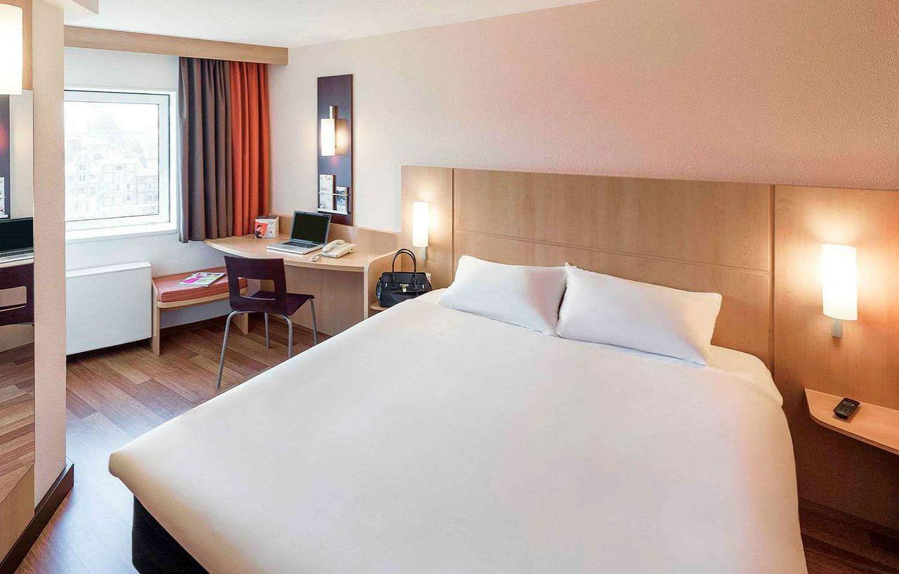 Hotel Ibis Centre 3*