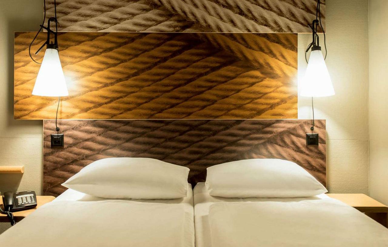 Hotel Ibis Centre 3*