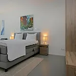 Black Jack Suites