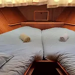 Motor Yacht Amstelle