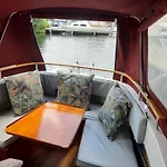 Motor Yacht Amstelle