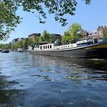 Canal View Stay Amsterdam