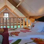 City Farmers Lodge, A Guesthouse With A Skyline View In Rural Amsterdam