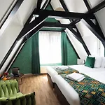 Hotel des Arts