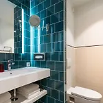 Holiday Inn - The Niu, Fender Amsterdam