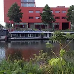 Amsterdam Water Lodge