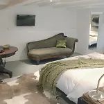 The Artist Apartment