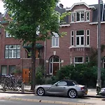 The Artist Apartment