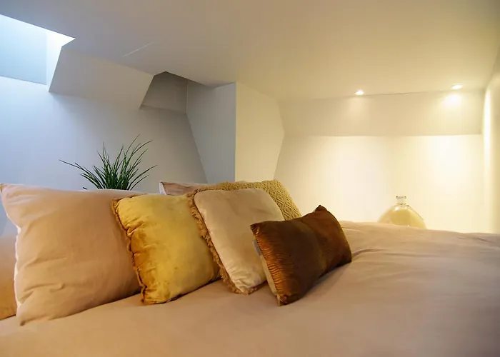 Najade Eco Houseboat