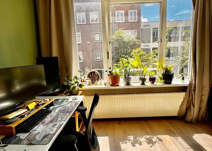 Your Amsterdam Getaway