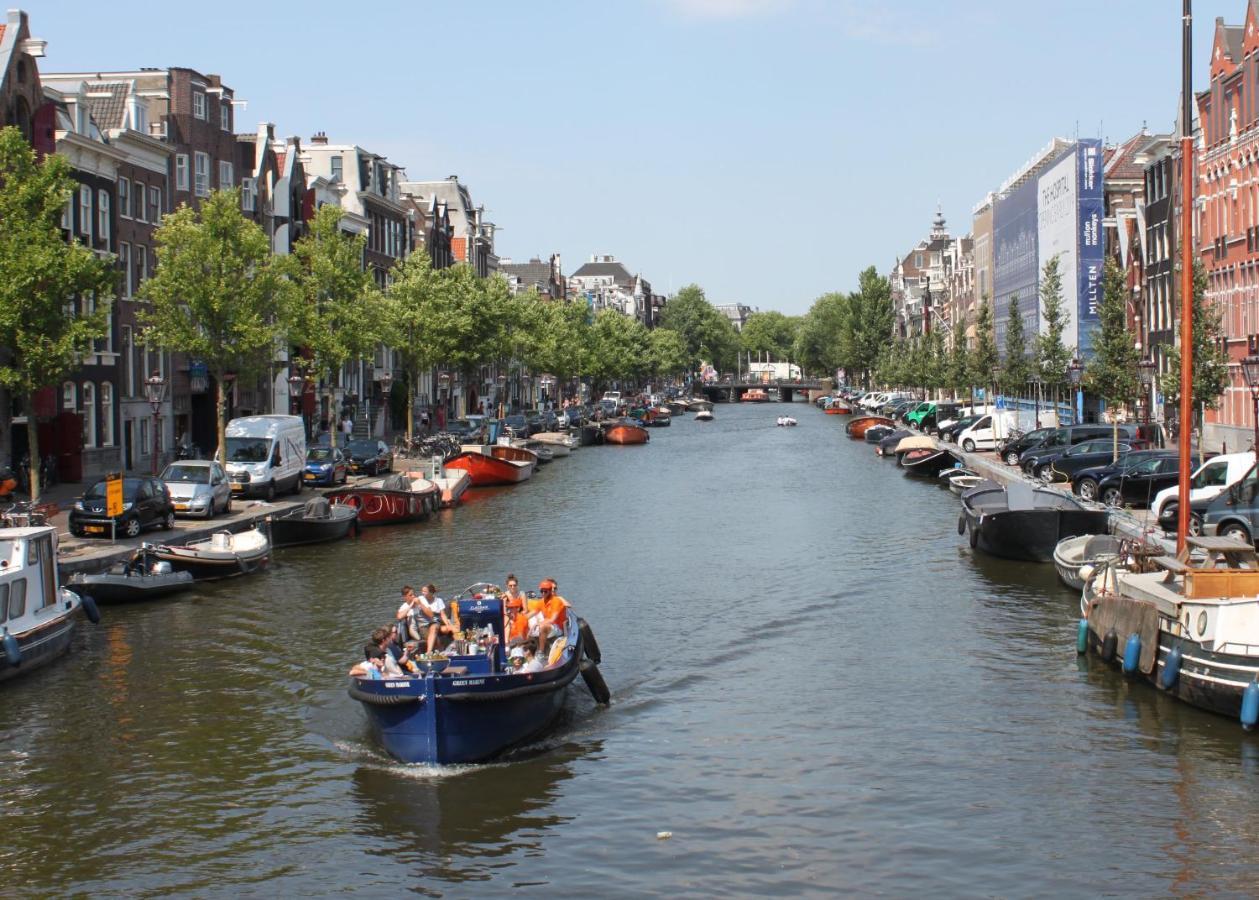117 * Amsterdam