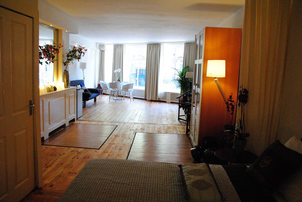 Palace Bed & Breakfast *