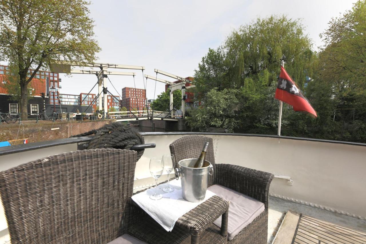 Houseboat Volle Maan *