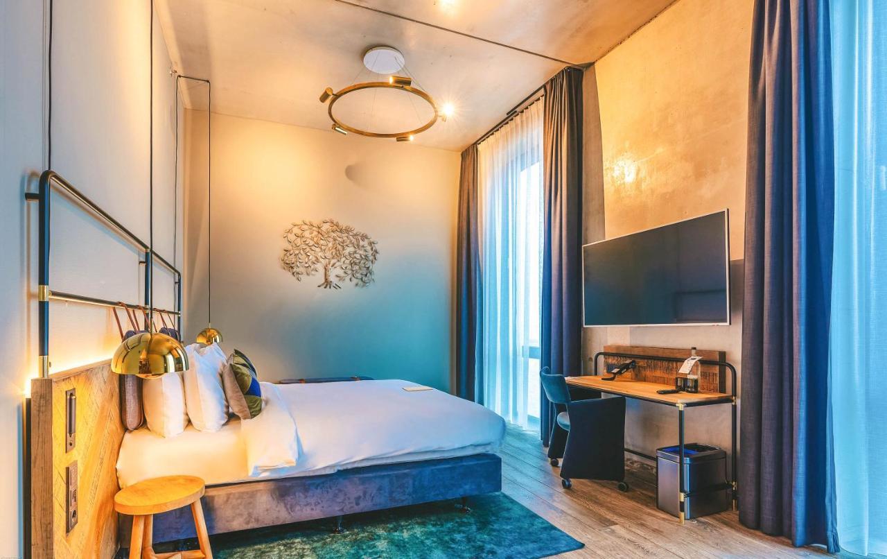 Four Elements 4* Amsterdam