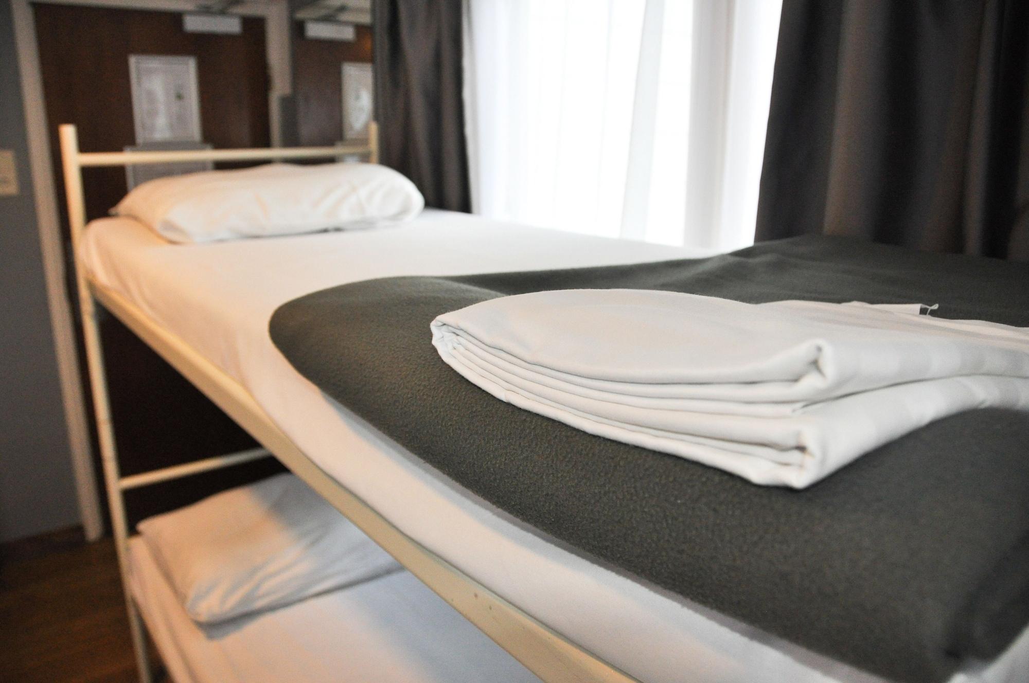 Hotel Travel 2*