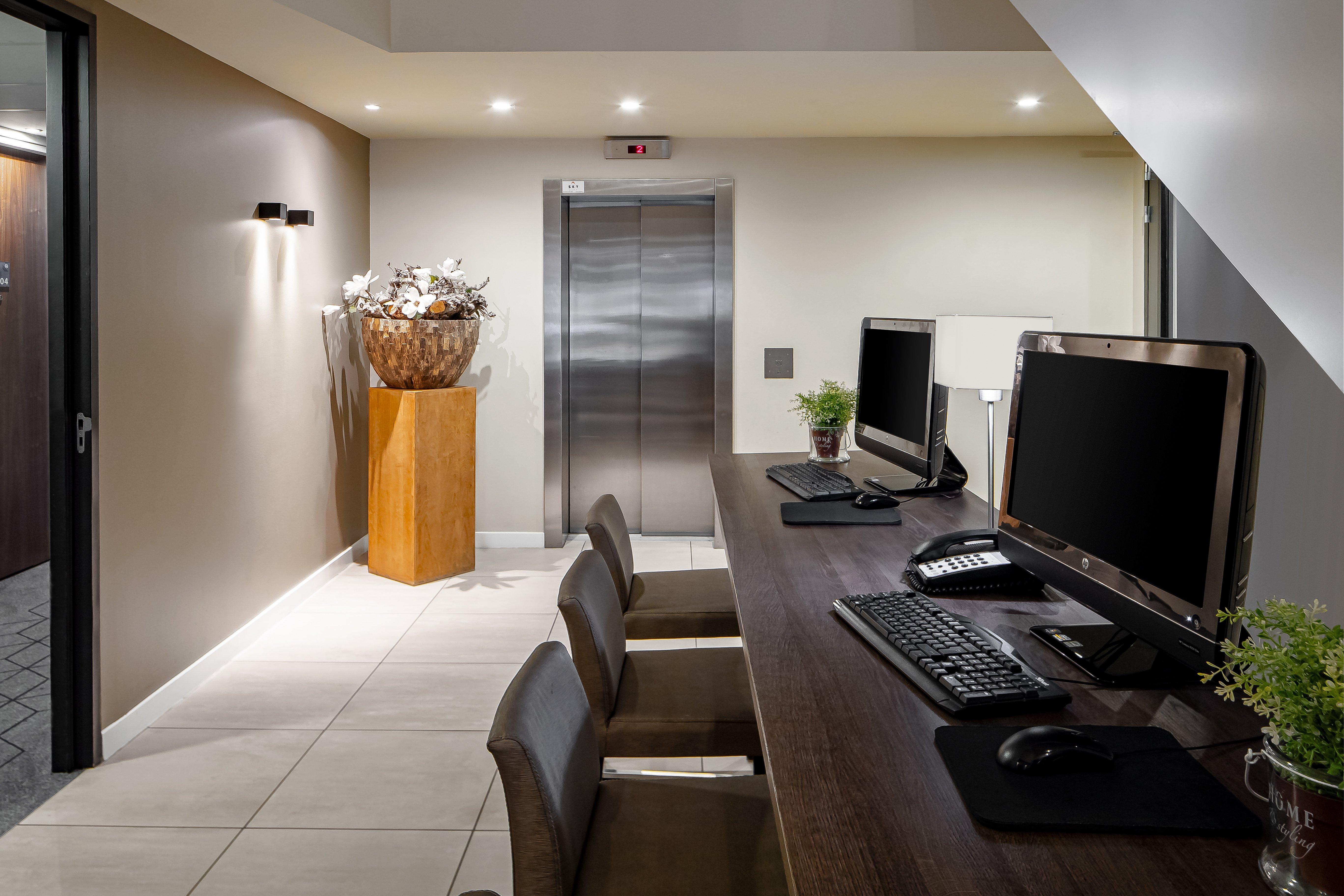 Hotel Express - South By Ihg