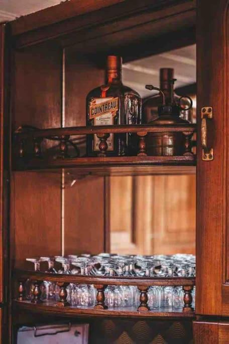 Botel Amazing Private Luxury Boat *