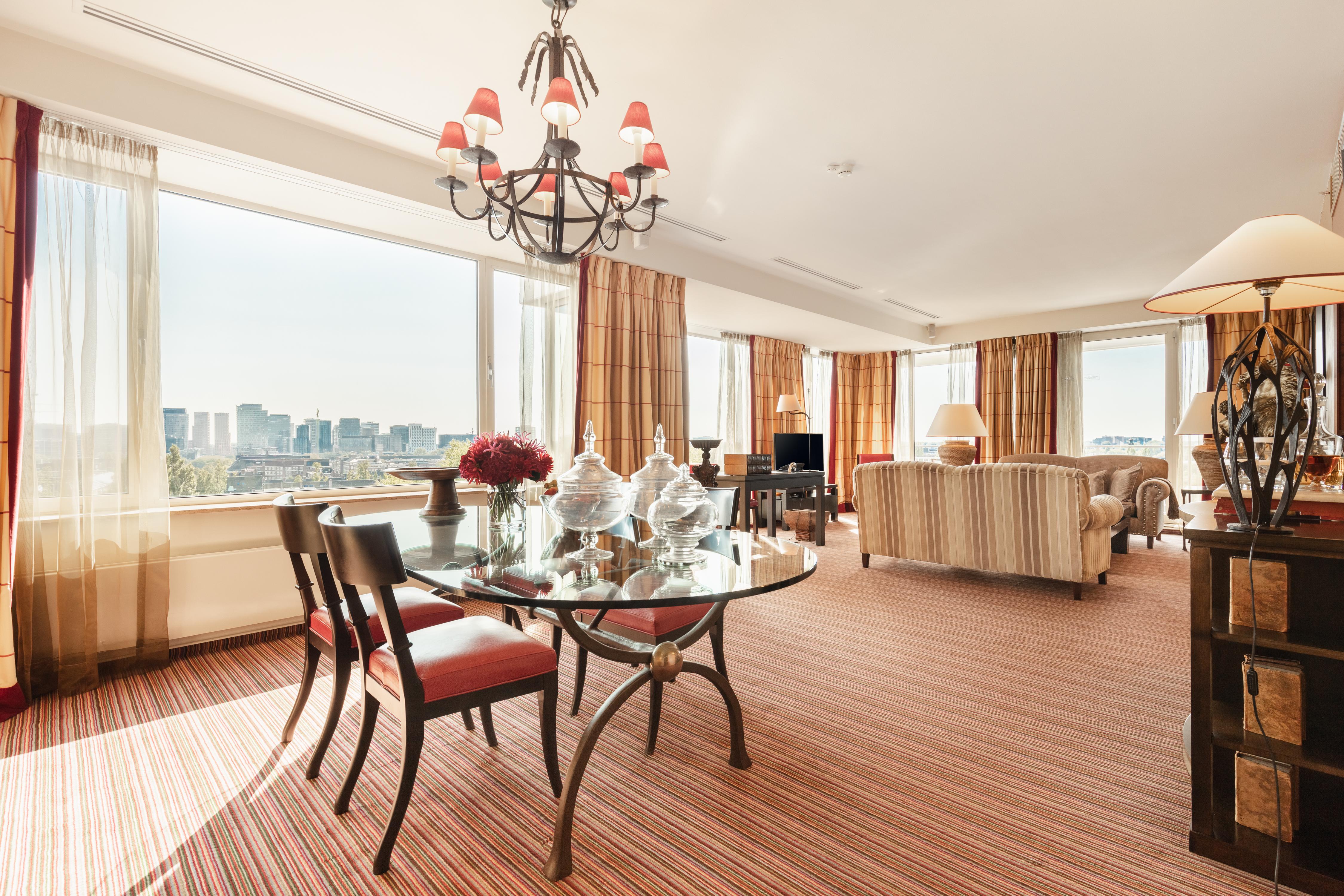 Hilton 5*