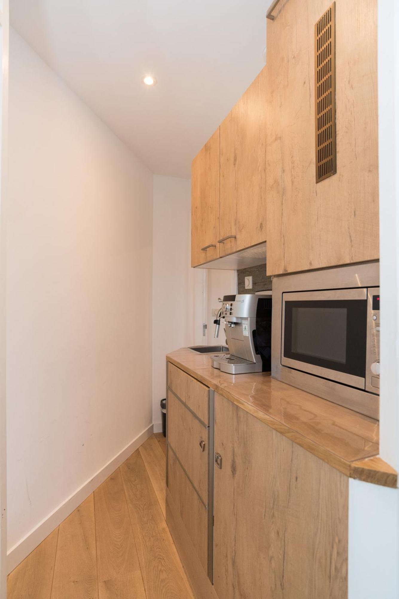 Canal View In The Center Appartement *