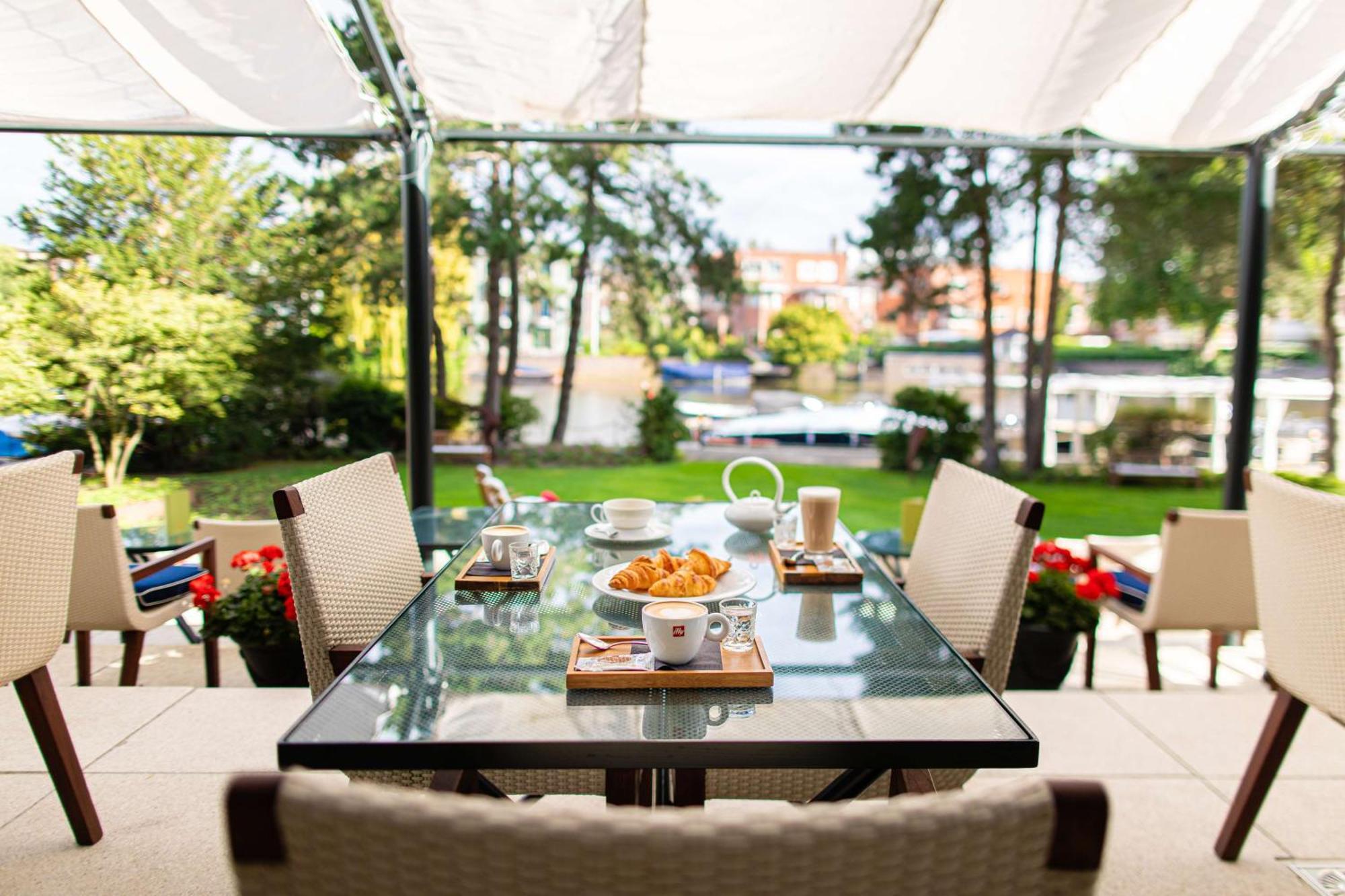 Hilton 5*