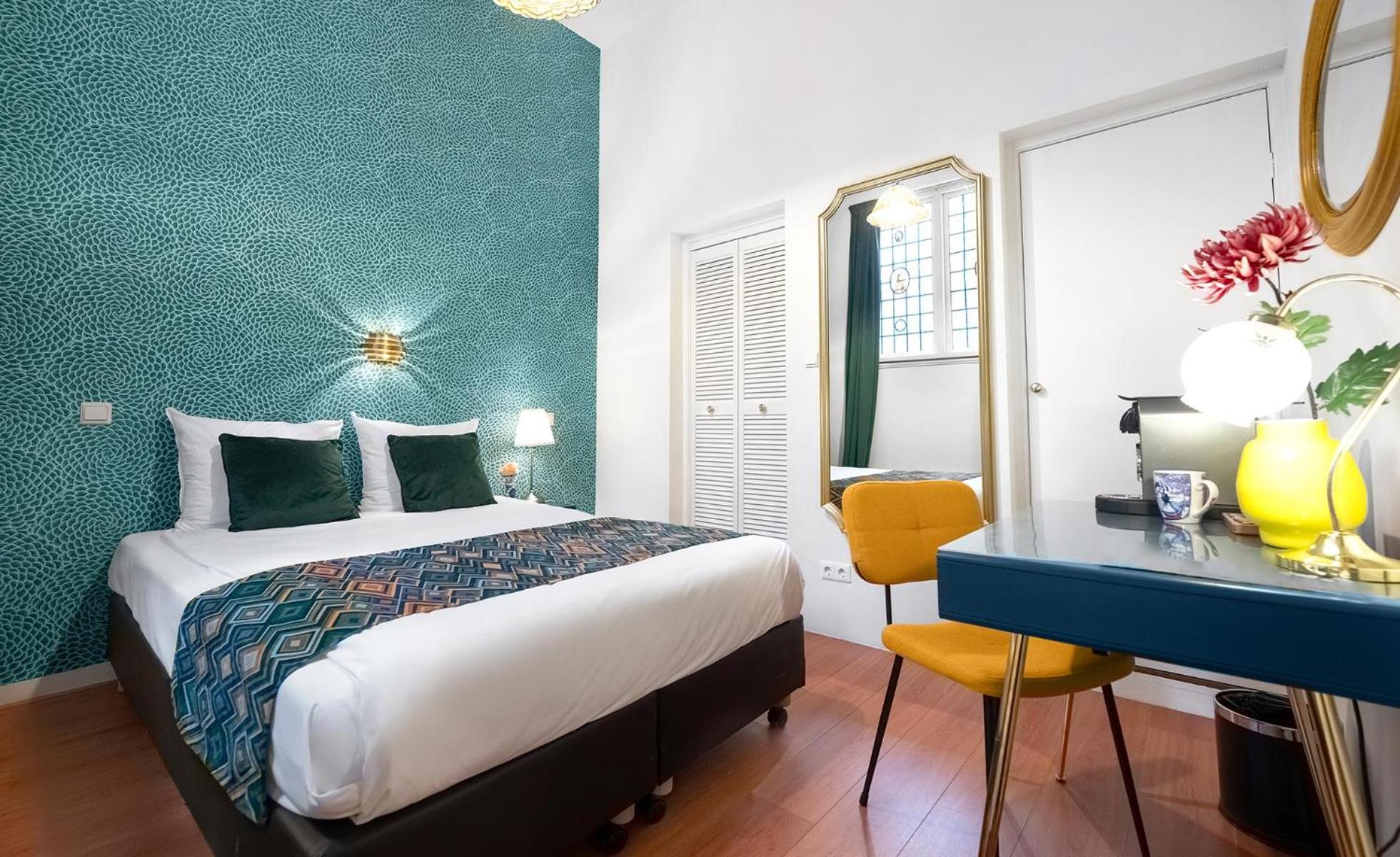 Hotel Des Arts 3*