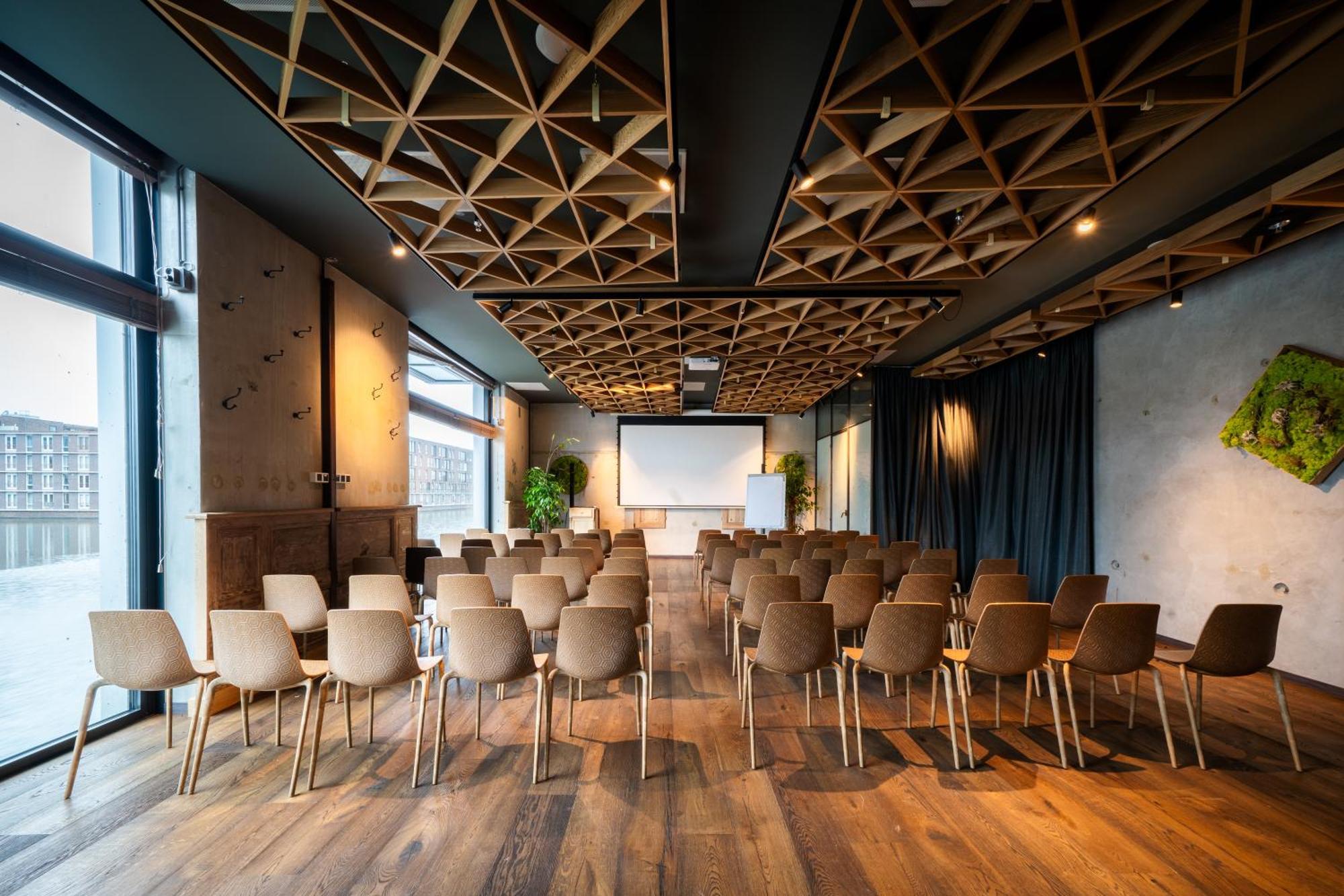 Four Elements 4* Amsterdam