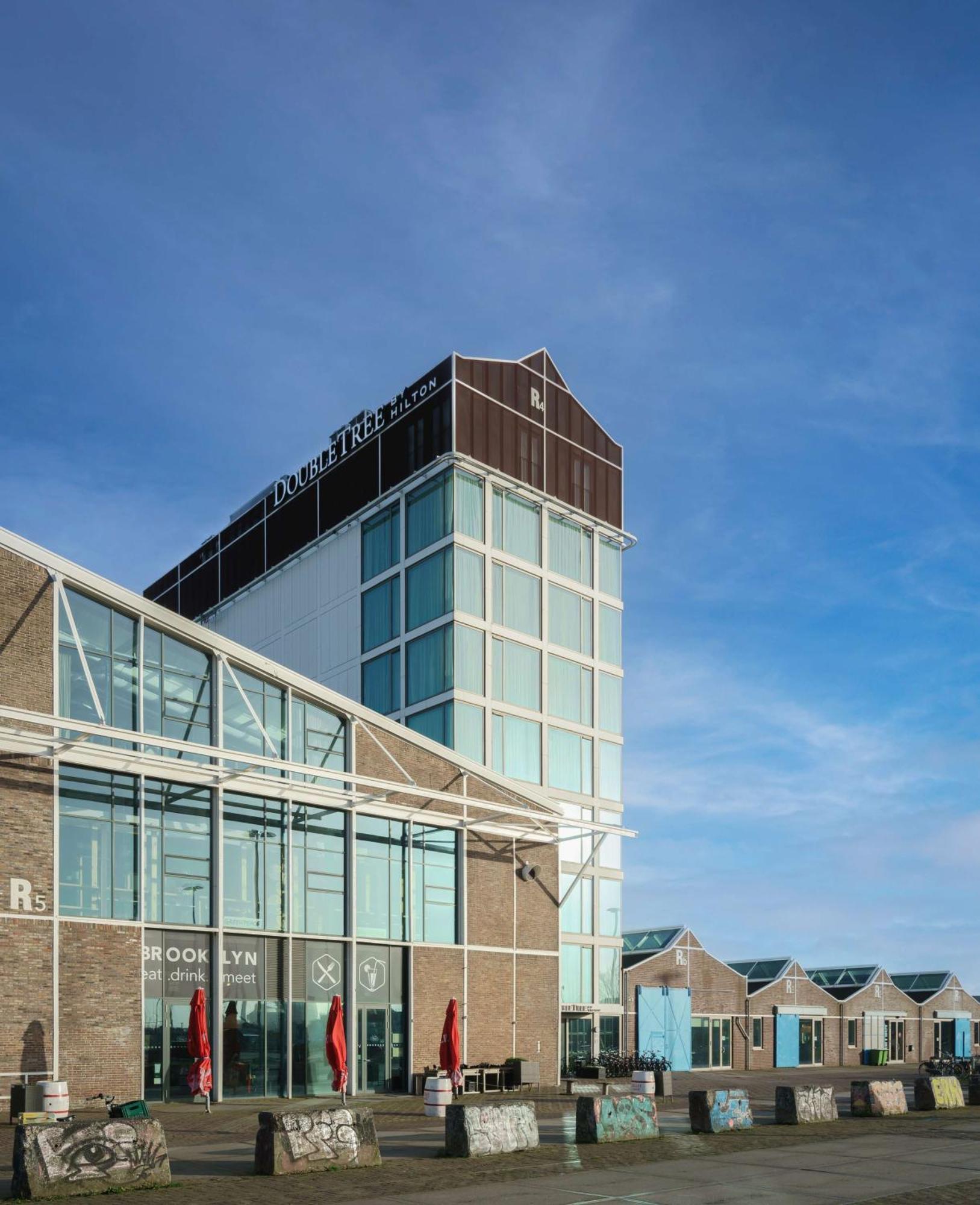 Hotel Doubletree By Hilton - Ndsm Wharf