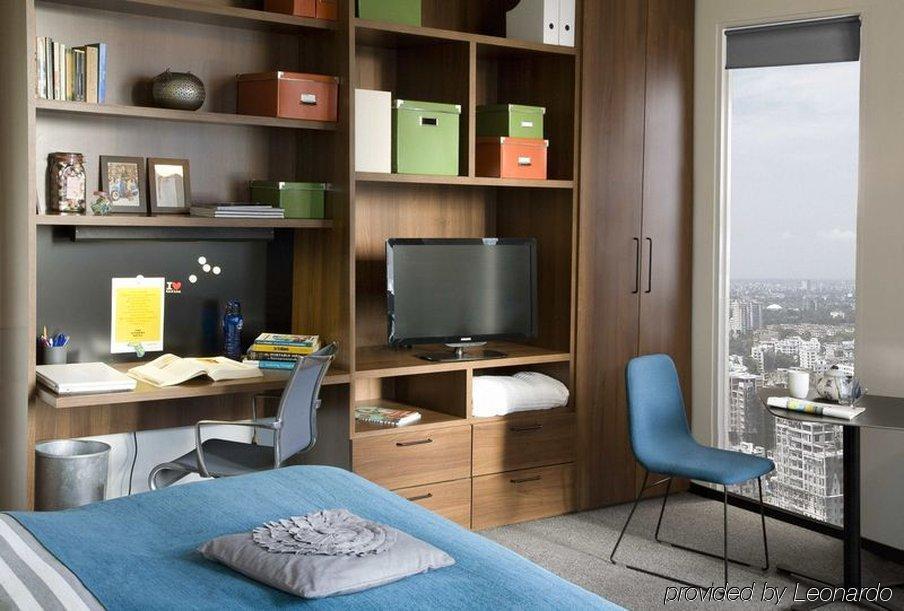The Student West 3*