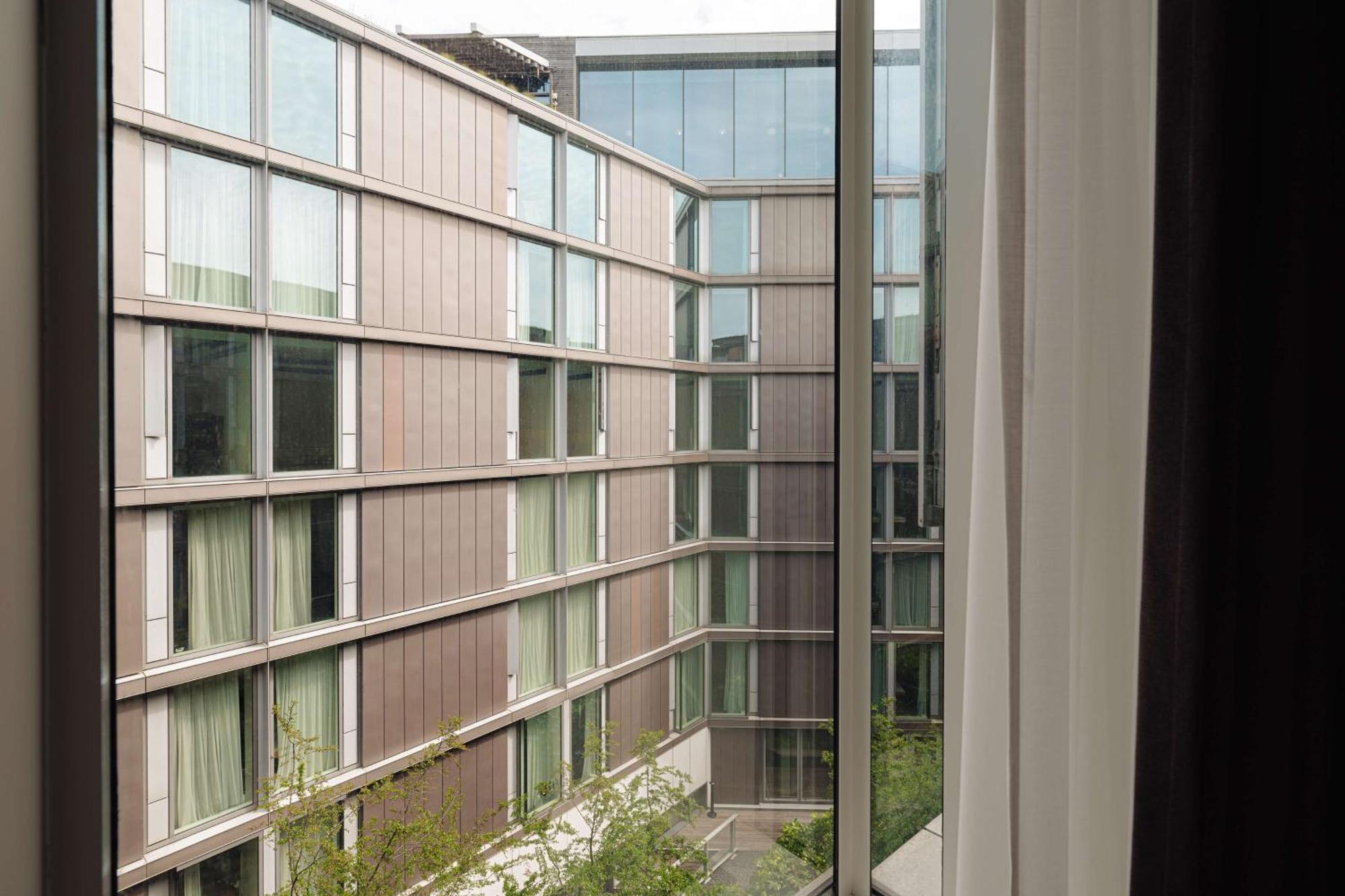 Hotel Doubletree By Hilton Station 4*