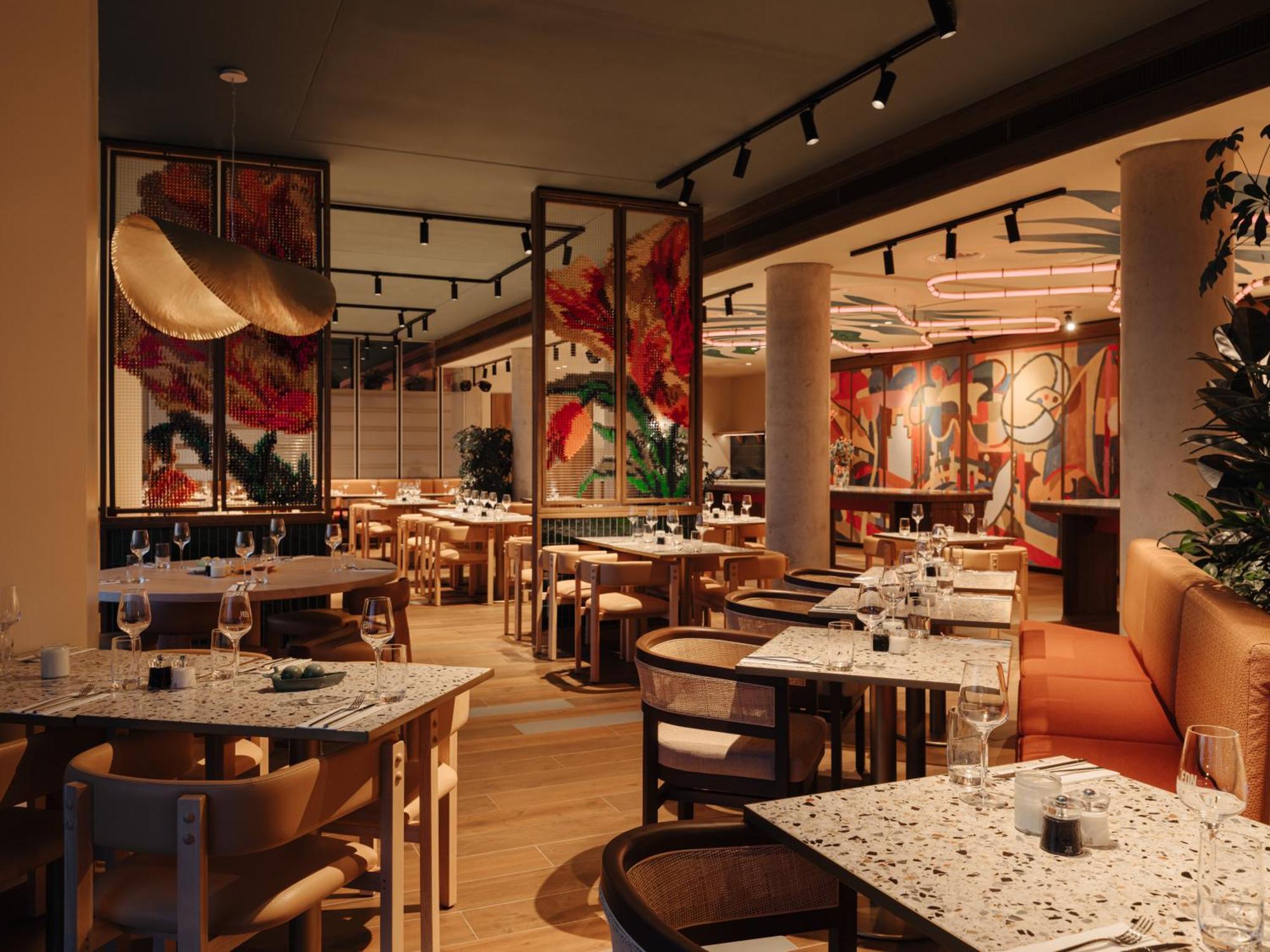 Doubletree By Hilton Station Hotel Amsterdam