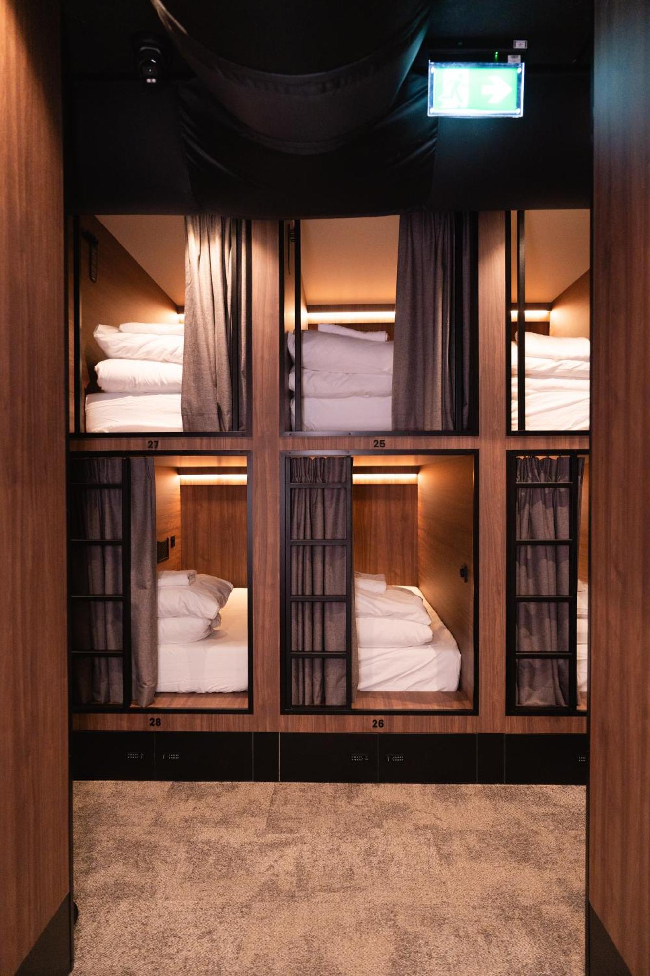 Cabins Hotel Amsterdam Hotel