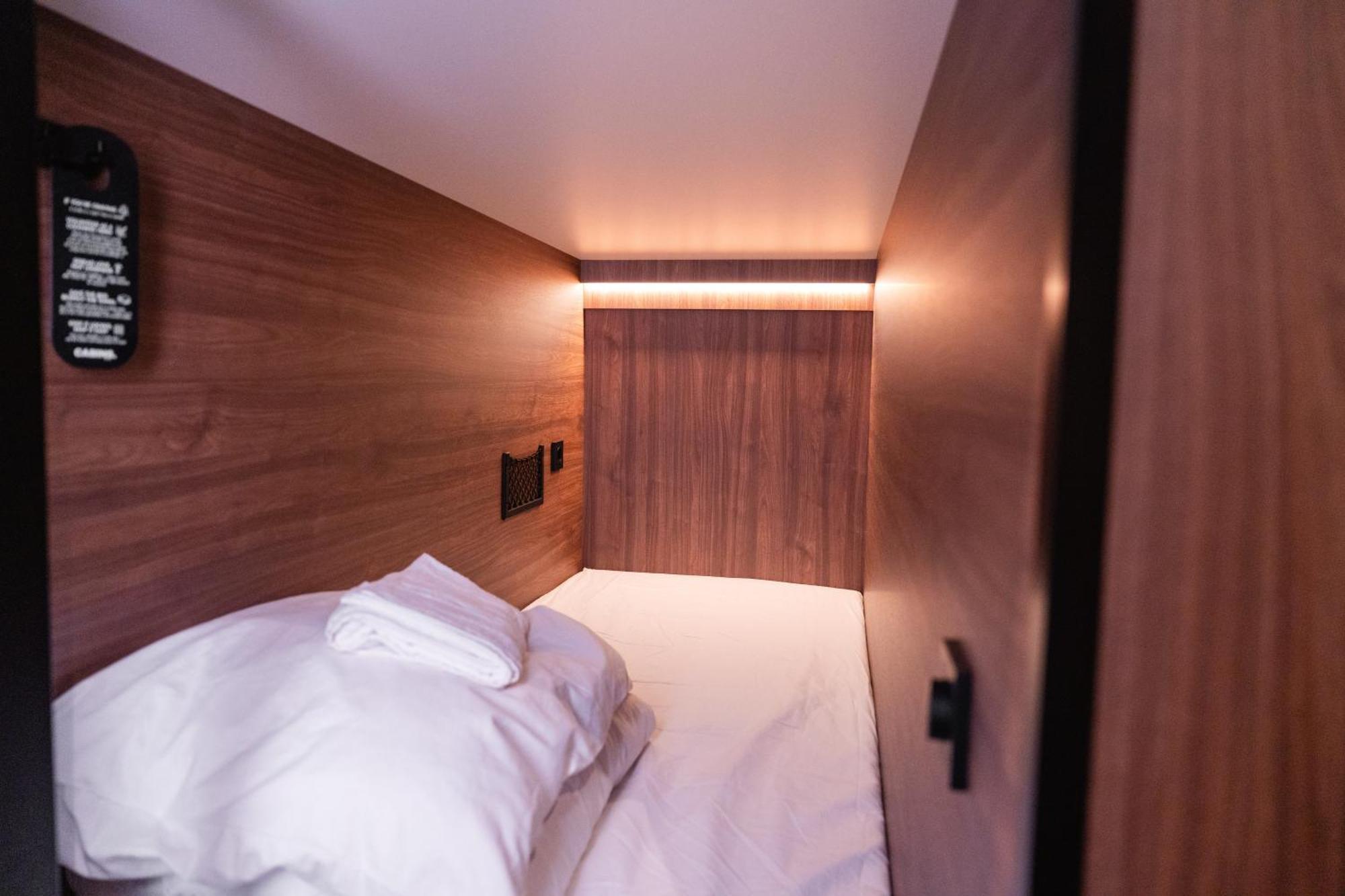 Hotel Cabins Hotel Amsterdam