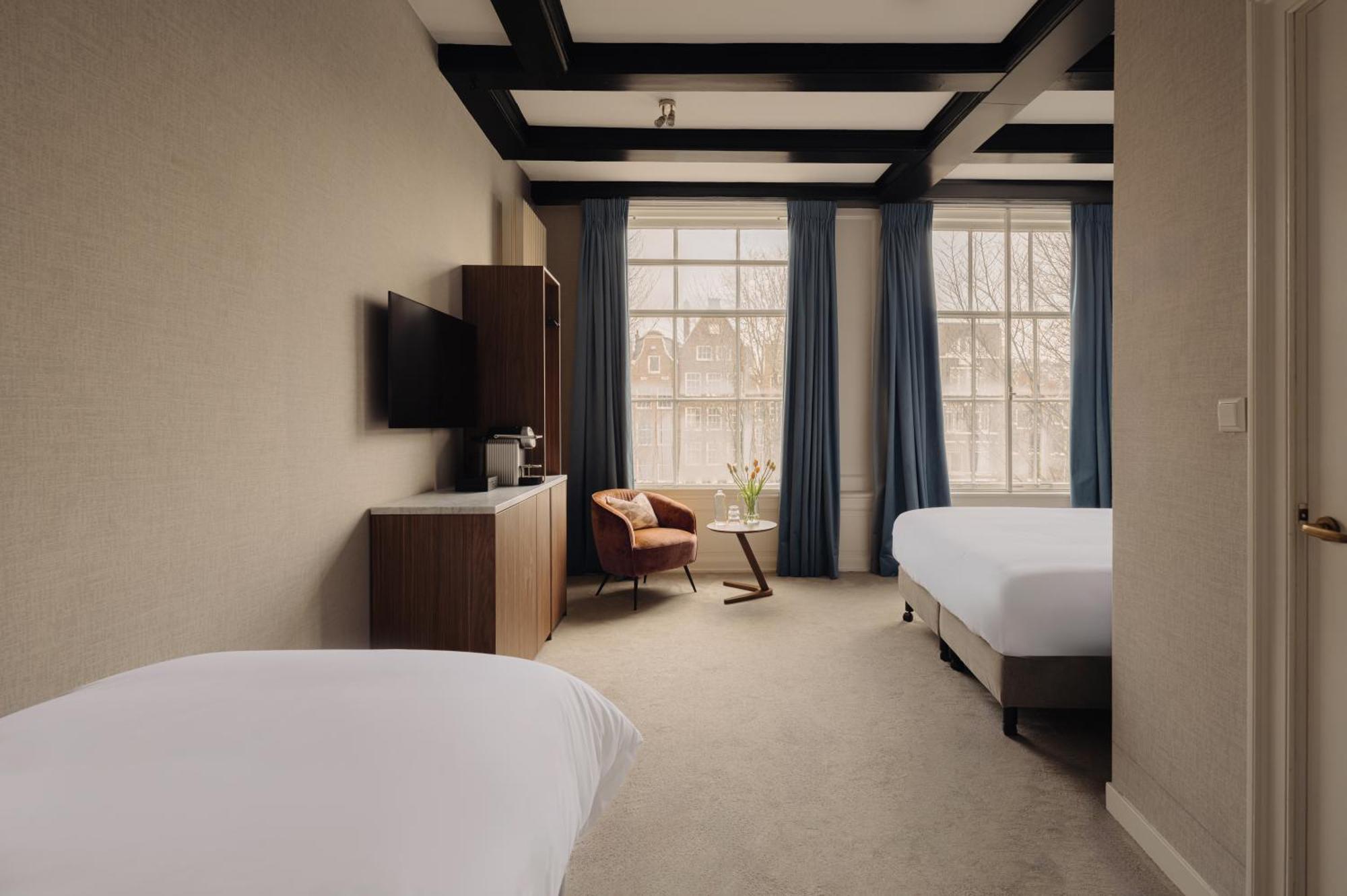 Adam's Canal House Hotel 4*