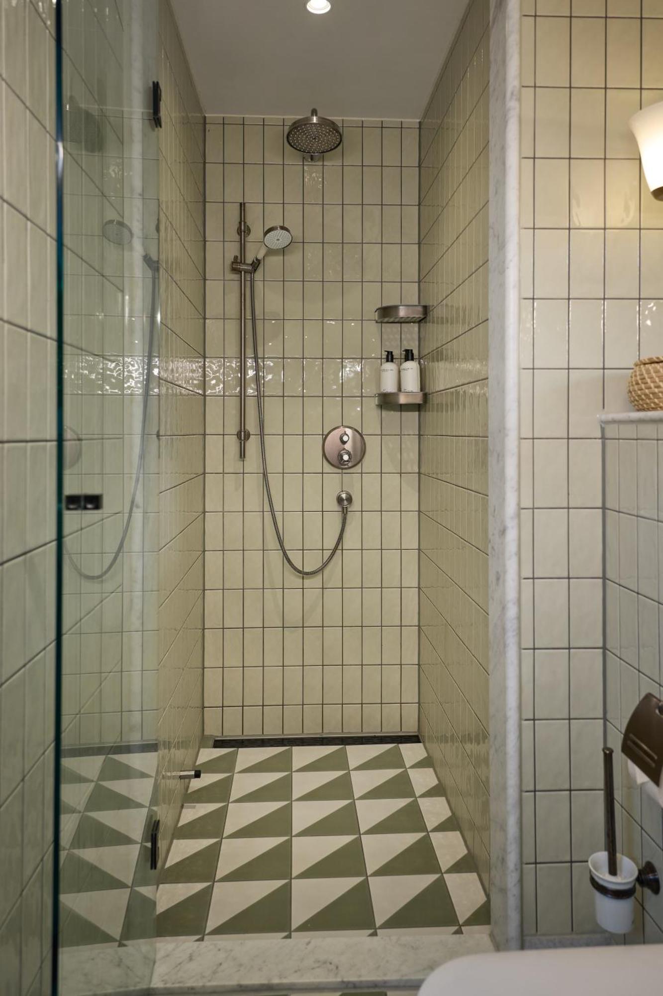 Boat&co Hotel 4*