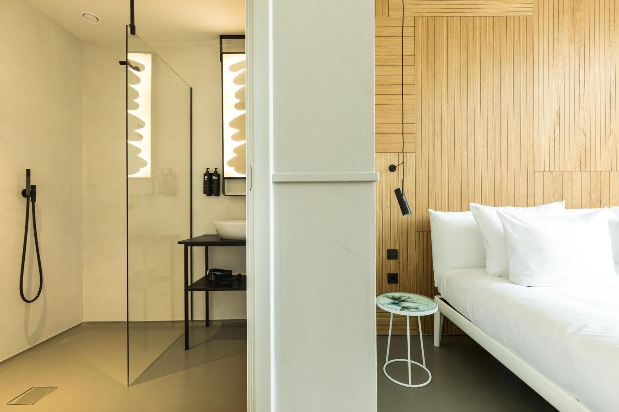 Conscious Westerpark Hotel 4*