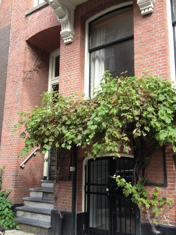 Nine(t)teen Bed & Breakfast Amsterdam