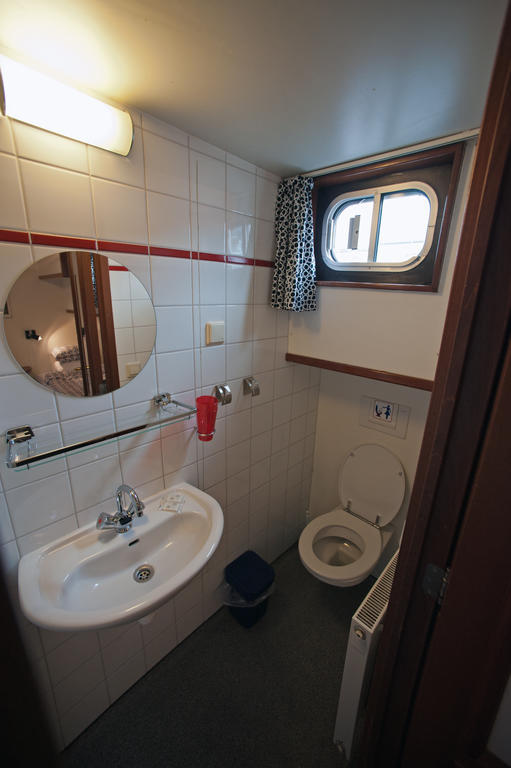 Hotelboot Sarah Hotel