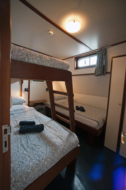Hotelboot Sarah Hotel 2*