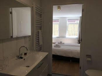 Nine(t)teen Bed & Breakfast Amsterdam