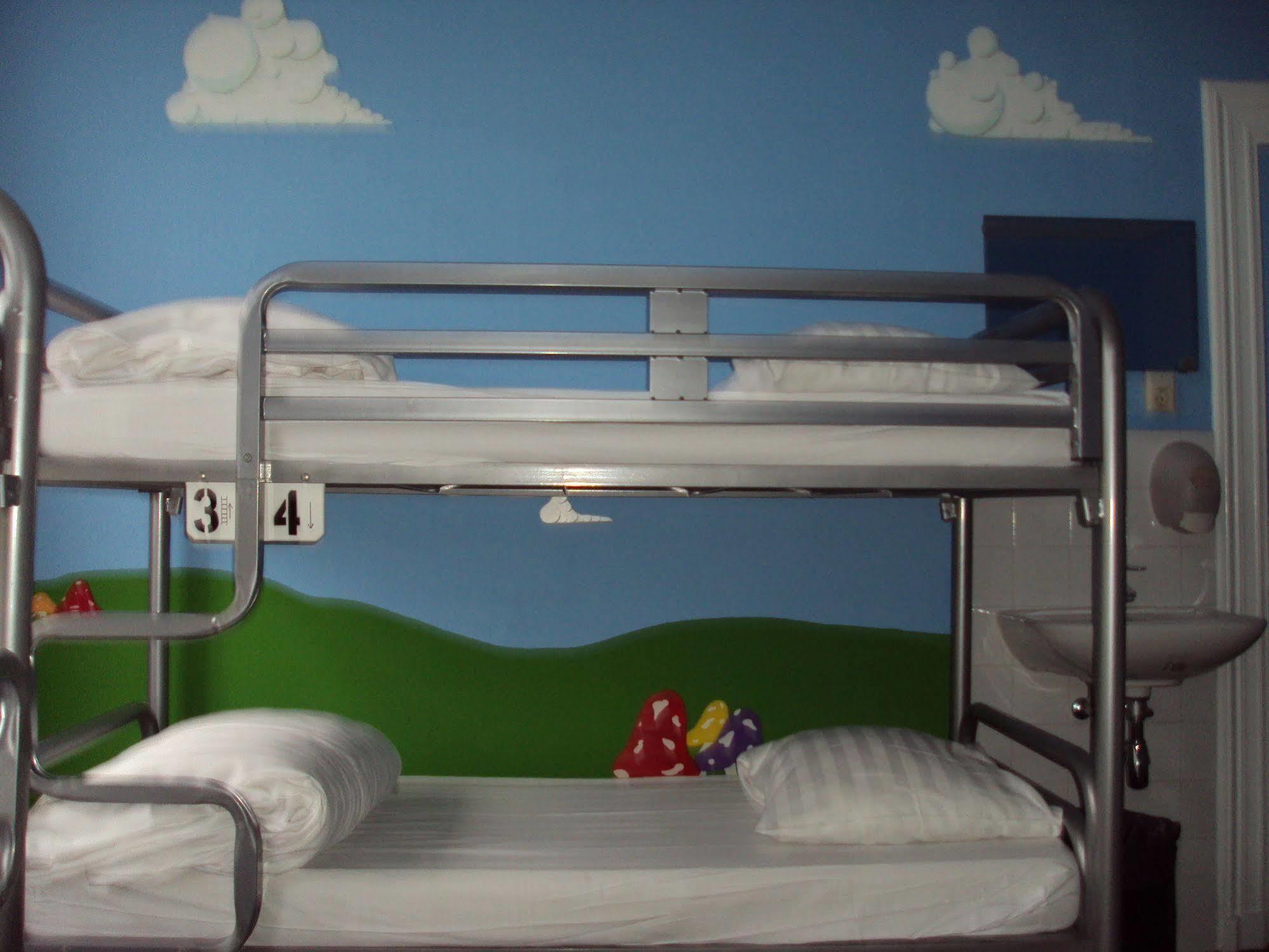 Hostel Flying Pig Uptown *