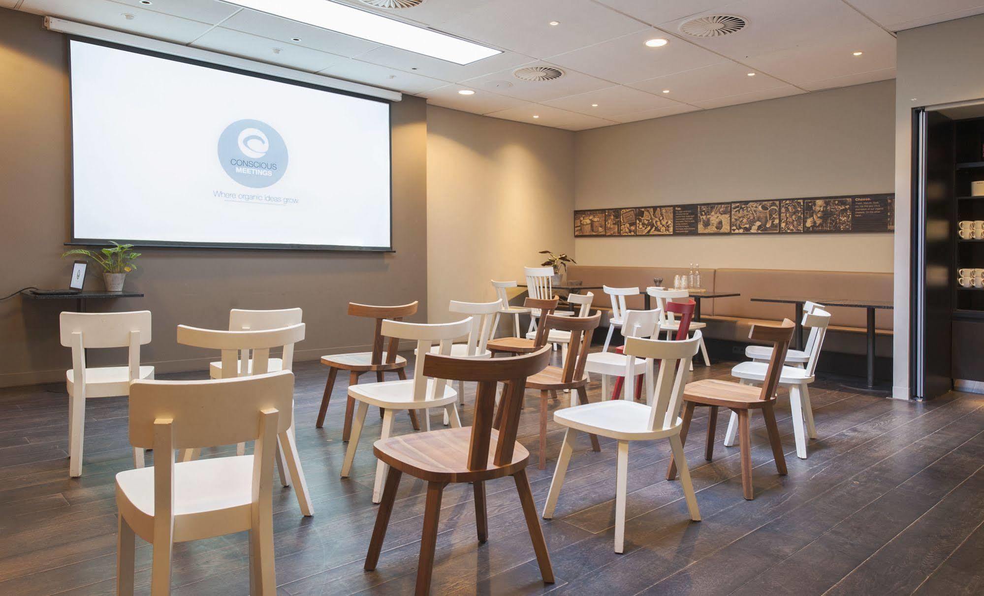 Conscious Vondelpark Hotel