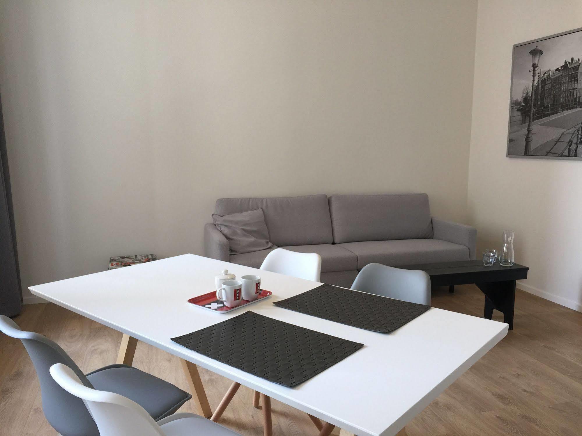 Bed & Breakfast Nine(t)teen Amsterdam