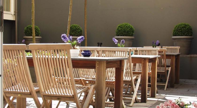 Hotel Leonardo Leidse Square 3*