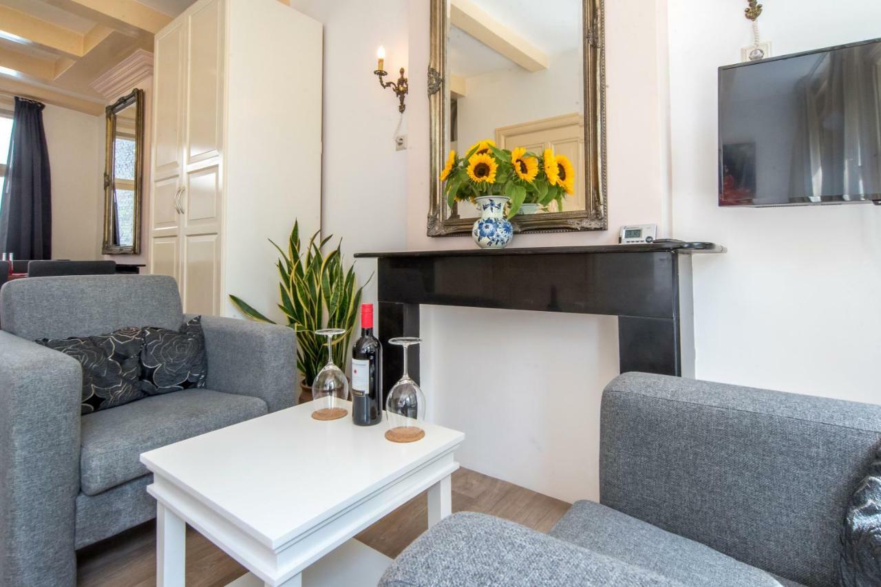 The Blue Stairs Bed & Breakfast Amsterdam