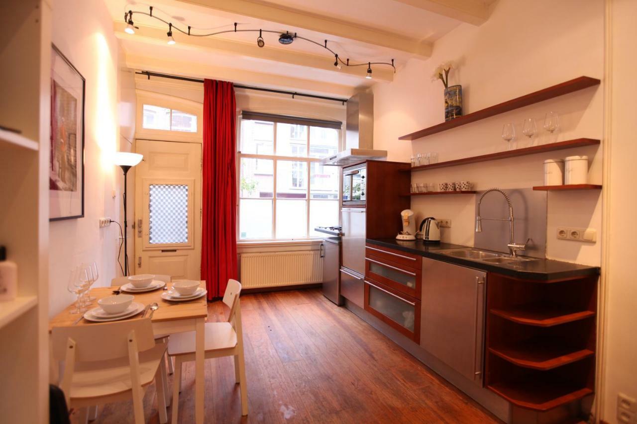 Kerkstraat With Private Garden Apartment Amsterdam
