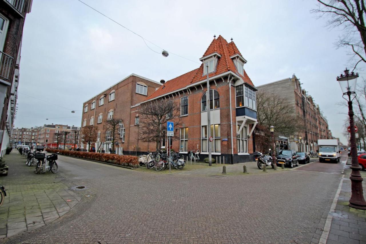 New Monumental Garden View Bed & Breakfast Amsterdam