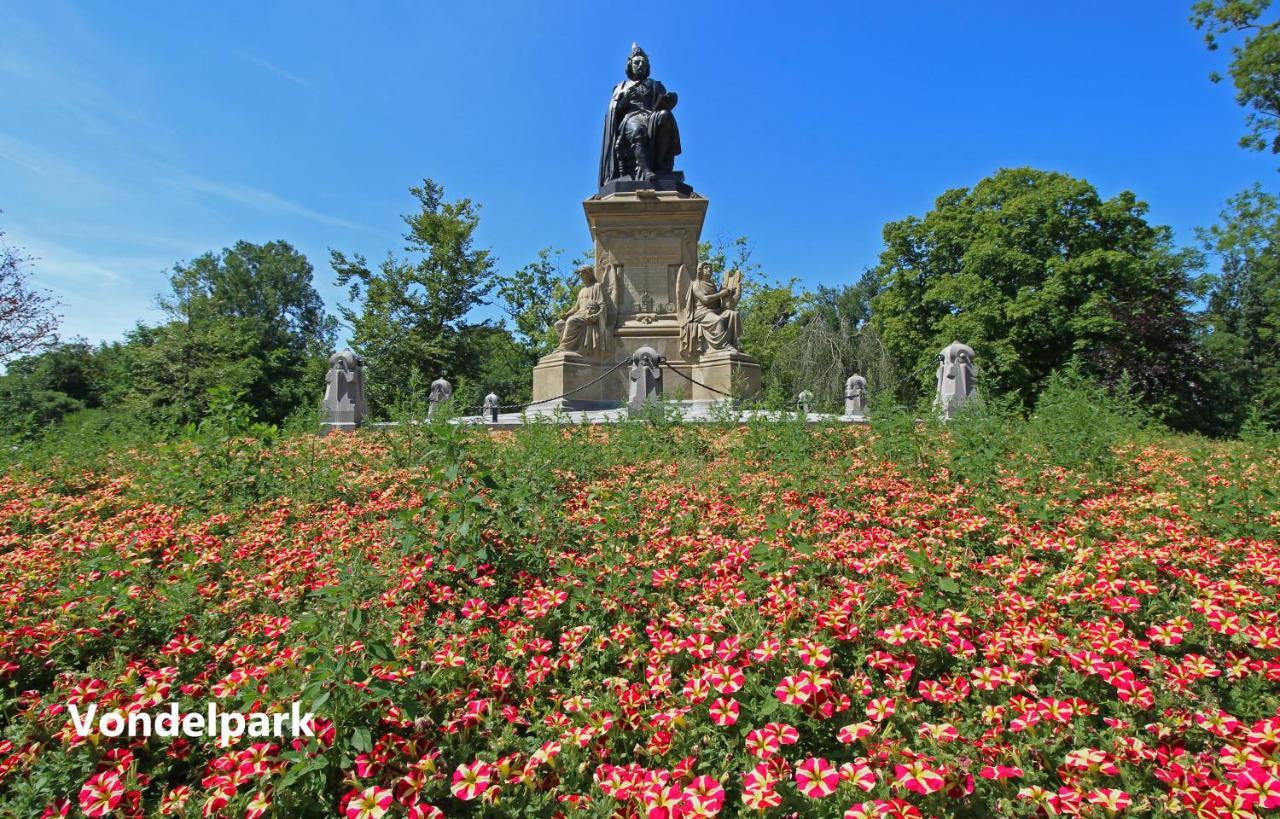 New Monumental Garden View Bed & Breakfast *